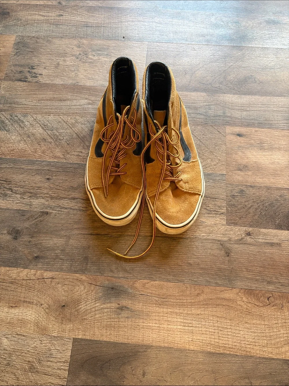 Vans Men's Tan Suede Chukka Boots with Black Accents